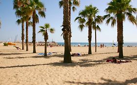Apart. Lauren- Centre Salou-Portaventura(Wifi/ACC)
